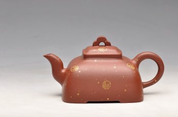 紫砂壶图片：相得益彰 实力之作 描金 满福 全手孤菱 送礼自藏 - 宜兴紫砂壶网