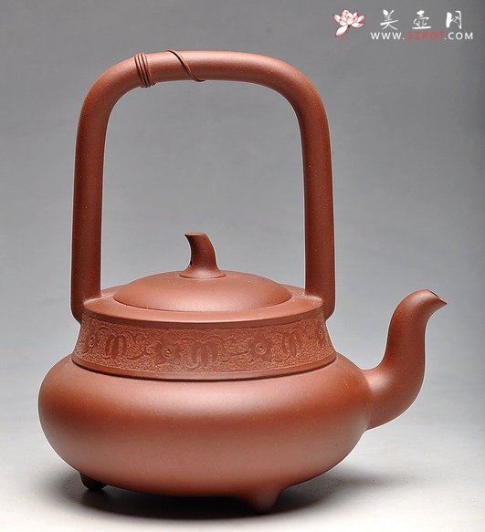 紫砂壶图片：壬辰年扛鼎力作 北瓜提梁  - 宜兴紫砂壶网