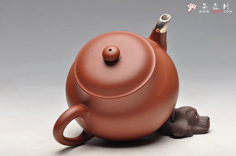 紫砂壶图片：包银全手鸣远梨式 风姿绰约 优质地槽青 - 宜兴紫砂壶网