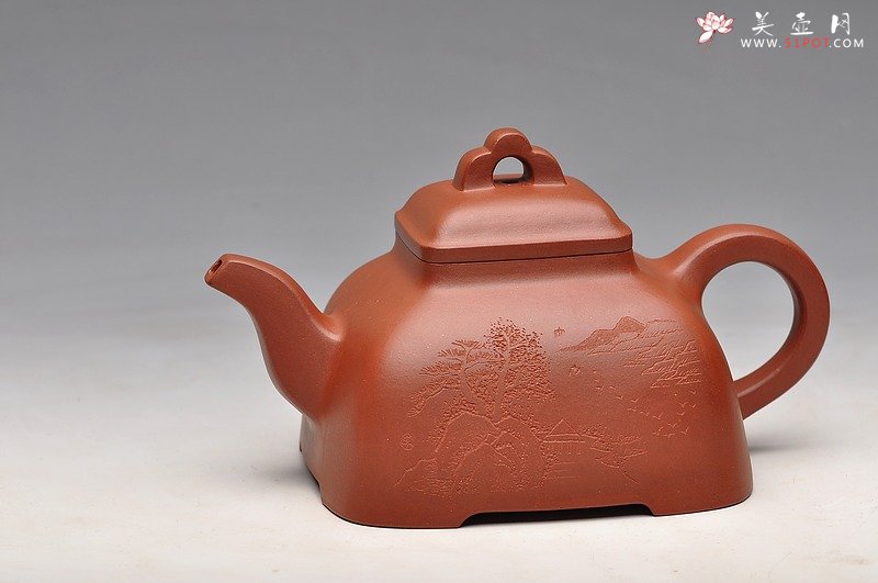 紫砂壶图片：线条挺拔 浑厚大气 方圆之妙 李昌鸿大师装饰 全手孤菱 - 宜兴紫砂壶网