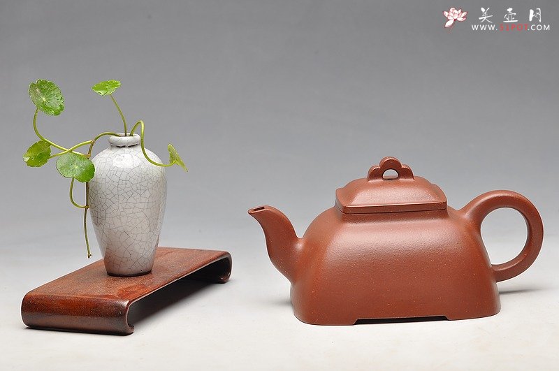 紫砂壶图片：2012年谷雨宜兴红茶 - 宜兴紫砂壶网