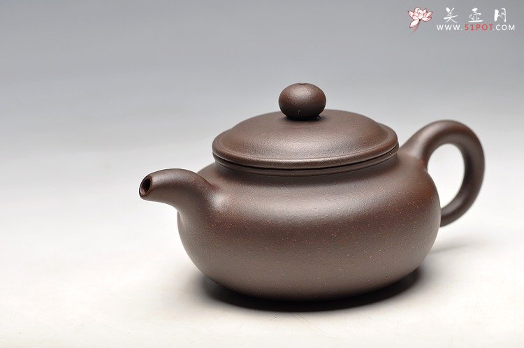 紫砂壶图片：精品厂料 寿珍风韵 乌泥小仿古 仅2件 - 宜兴紫砂壶网