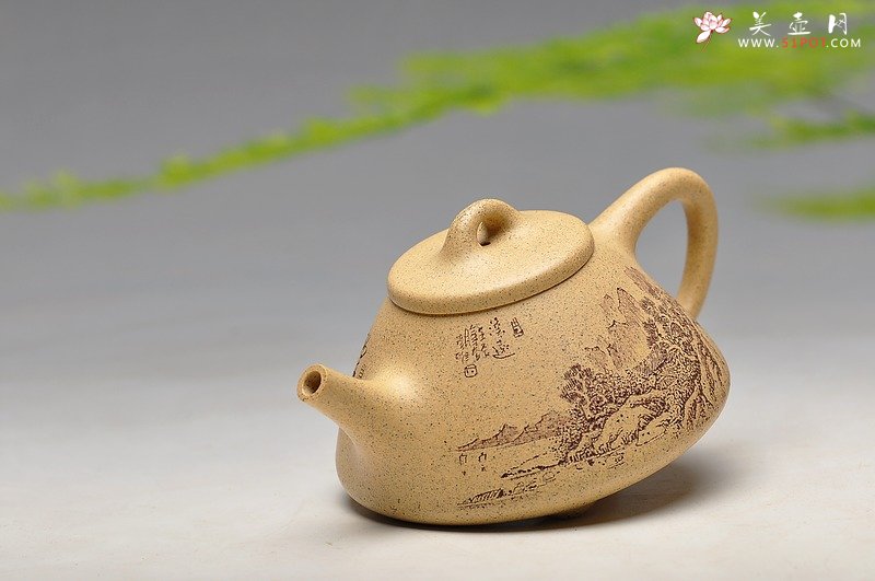 紫砂壶图片：台西芝麻段 糯米的质感 全手小子冶石瓢 实用精品  - 宜兴紫砂壶网