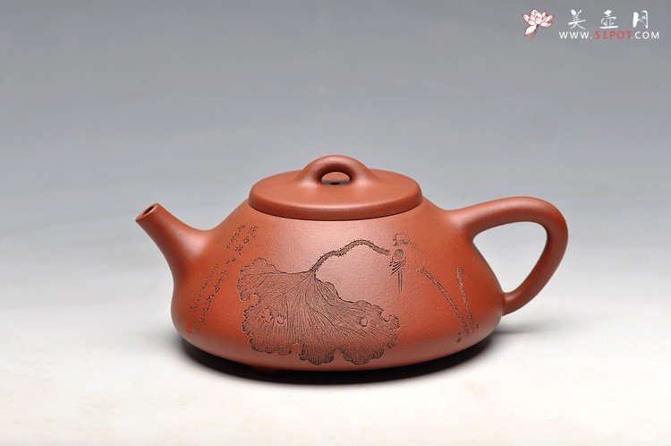 紫砂壶图片：峥峥其骨 味正耐品 挺拔俊雅 乃曲峰实力之作  全手子冶石瓢 - 宜兴紫砂壶网