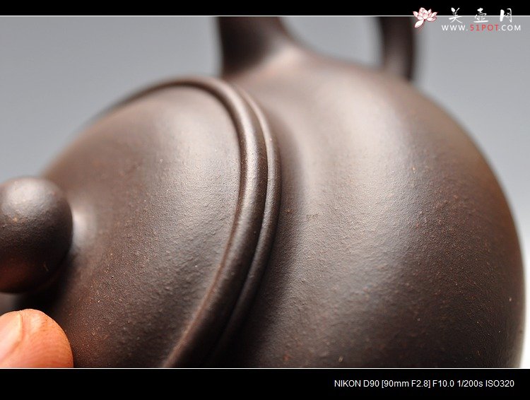 紫砂壶图片：精品厂料 寿珍风韵 乌泥小仿古 仅2件 - 宜兴紫砂壶网