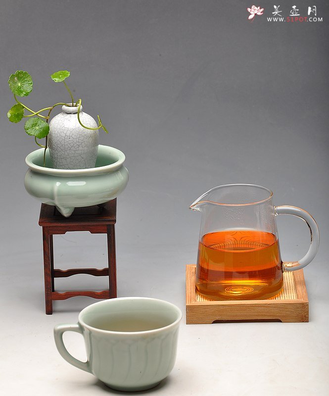 紫砂壶图片：2012年谷雨宜兴红茶 - 宜兴紫砂壶网