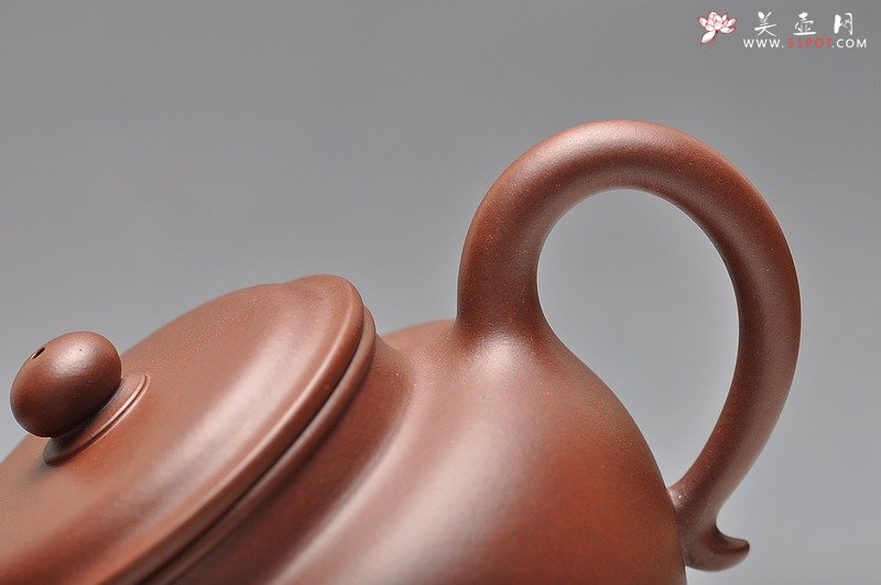 紫砂壶图片：许国卫壬辰年新作 古韵 - 宜兴紫砂壶网