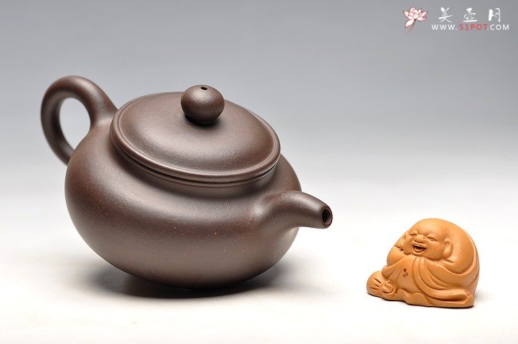 紫砂壶图片：精品厂料 寿珍风韵 乌泥小仿古 仅2件 - 宜兴紫砂壶网