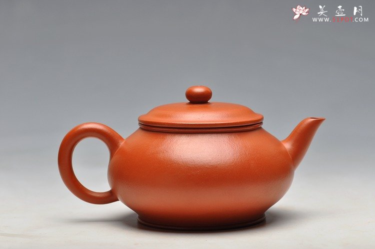 紫砂壶图片：金黄朱泥 全手神韵 线条韵味耐品 - 宜兴紫砂壶网