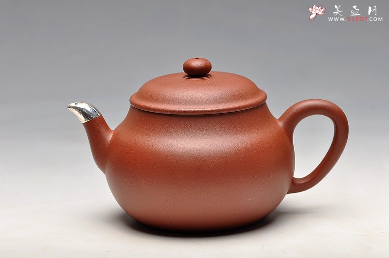 紫砂壶图片：包银全手鸣远梨式 风姿绰约 优质地槽青 - 宜兴紫砂壶网