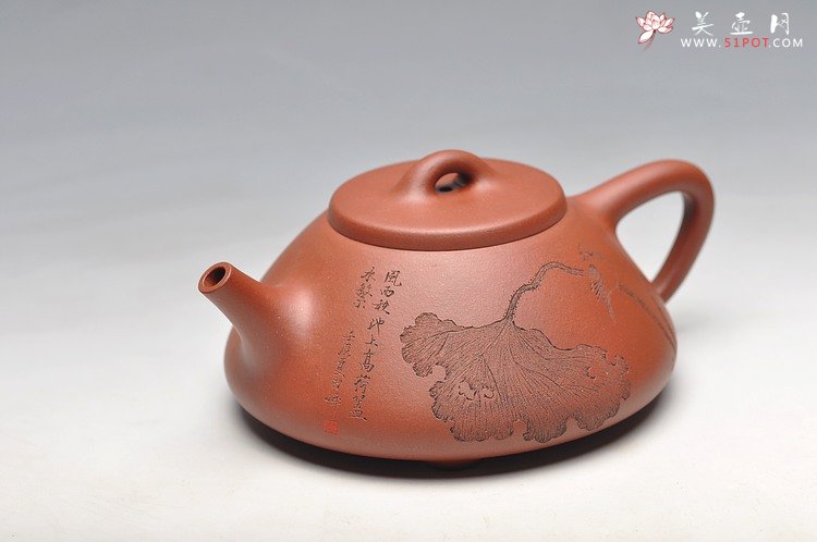 紫砂壶图片：峥峥其骨 味正耐品 挺拔俊雅 乃曲峰实力之作  全手子冶石瓢 - 宜兴紫砂壶网