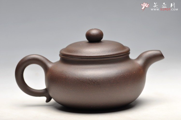 紫砂壶图片：精品厂料 寿珍风韵 乌泥小仿古 仅2件 - 宜兴紫砂壶网