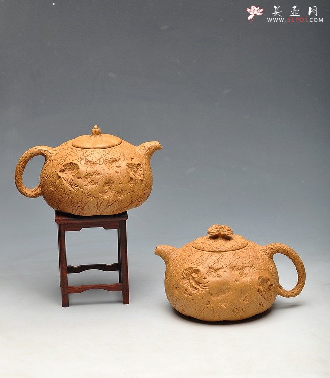 紫砂壶图片：老段泥 古朴灵气 融然  全手工灵芝龚春 瓜纽龚春 - 宜兴紫砂壶网