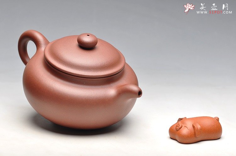 紫砂壶图片： 力度尽显 端庄大气   全手工大仿古 - 宜兴紫砂壶网