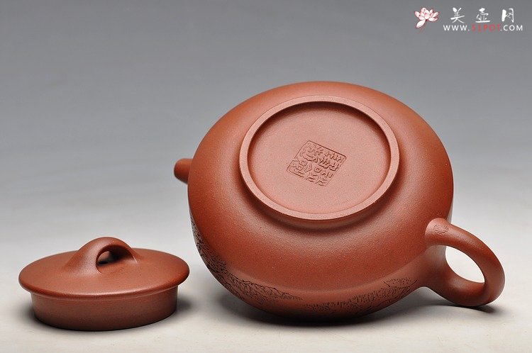 紫砂壶图片：优质底槽青 木言装饰 老味十足  线扁 - 宜兴紫砂壶网