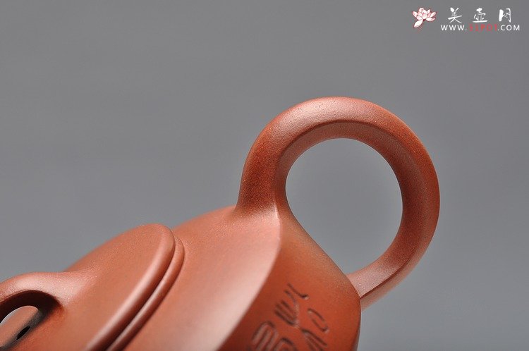 紫砂壶图片：优质底槽青 木言装饰 老味十足  线扁 - 宜兴紫砂壶网