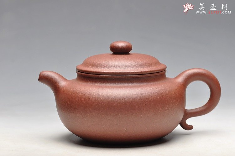 紫砂壶图片： 力度尽显 端庄大气   全手工大仿古 - 宜兴紫砂壶网