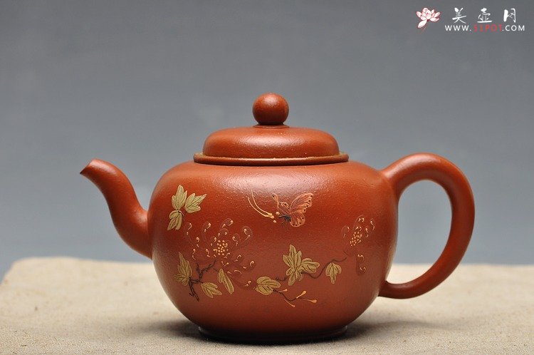 紫砂壶图片：老朱泥难得大品 全手摹古 圆润大方 全手宫灯 孤品 - 宜兴紫砂壶网