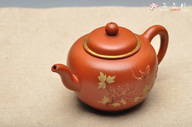 紫砂壶图片：老朱泥难得大品 全手摹古 圆润大方 全手宫灯 孤品 - 宜兴紫砂壶网