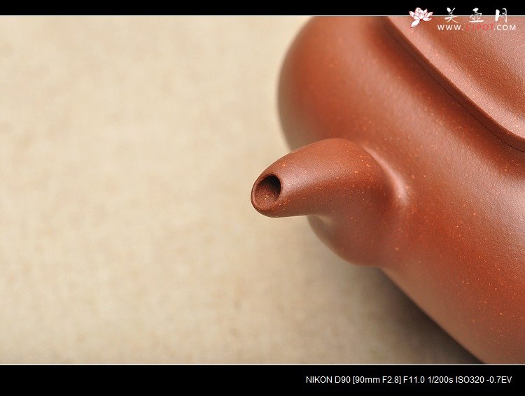 紫砂壶图片： 难度极大 单片身桶拍打 气势磅礴 精工典范 全手传炉 - 宜兴紫砂壶网