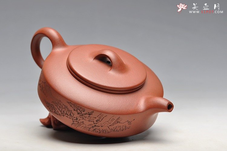 紫砂壶图片：优质底槽青 木言装饰 老味十足  线扁 - 宜兴紫砂壶网