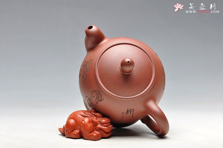 紫砂壶图片：亭亭玉立 娇俏灵动 谭华斌新作  忆江南 - 宜兴紫砂壶网