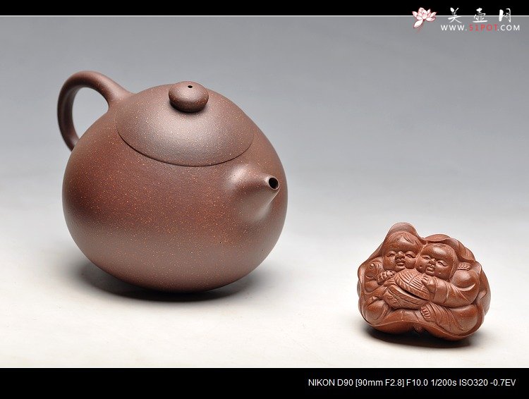 紫砂壶图片：古朴神韵 清雅圆融 全手老味文旦 紫泥调砂 - 宜兴紫砂壶网