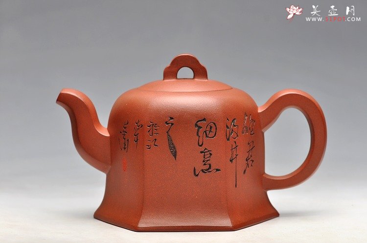 紫砂壶图片： 鲍志强高徒 历上清装饰 方鈡 优质底槽青 - 宜兴紫砂壶网