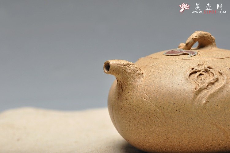 紫砂壶图片：殷俊强壬辰力作 全手 秋   技艺精湛 作品说话 - 宜兴紫砂壶网