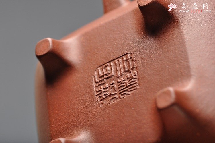 紫砂壶图片： 难度极大 单片身桶拍打 气势磅礴 精工典范 全手传炉 - 宜兴紫砂壶网