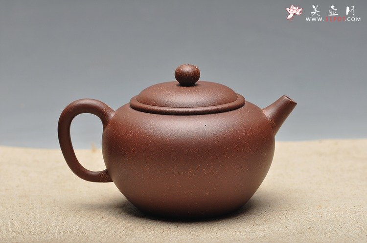 紫砂壶图片：形制古朴 饱满大气 精品亨圆  袁新强作品 - 宜兴紫砂壶网