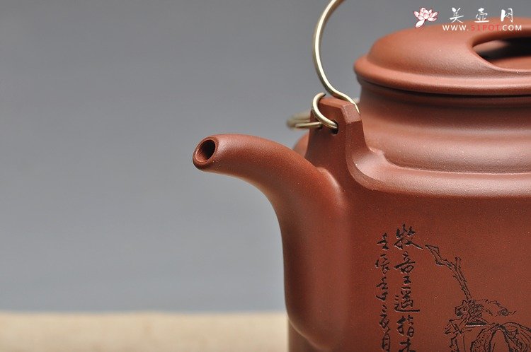 紫砂壶图片：耐品 神骏逸品 全手工洋桶 - 宜兴紫砂壶网