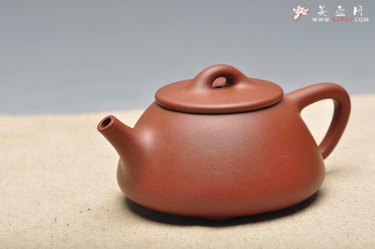 紫砂壶图片：质朴简单 素雅典范 平盖石瓢 - 宜兴紫砂壶网