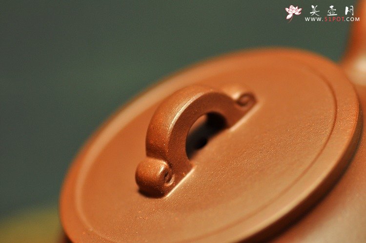 紫砂壶图片：线条流畅 别样风韵 玉桥 - 宜兴紫砂壶网