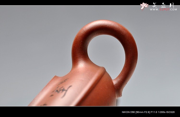 紫砂壶图片：张云熙作品 雅趣翰墨 室静观书 线圆 - 宜兴紫砂壶网