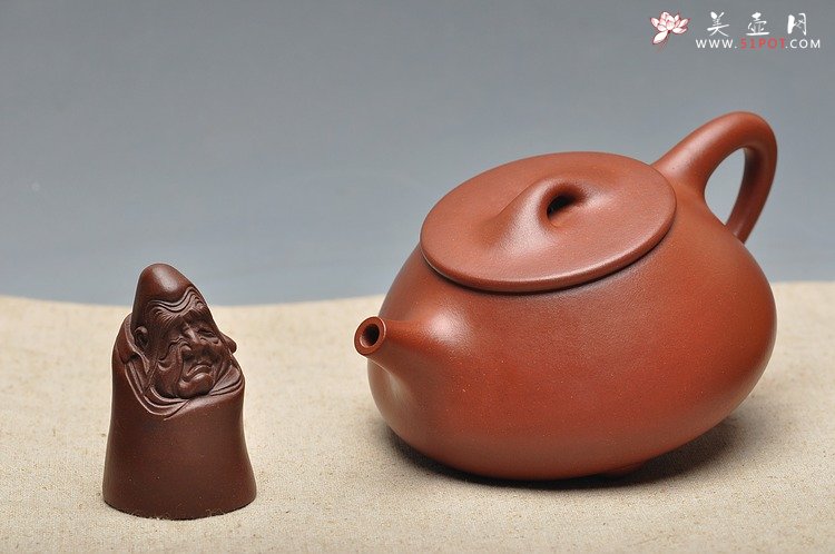 紫砂壶图片：非常纯的地槽青 进步斐然 劲道 精品满瓢 全手工 - 宜兴紫砂壶网