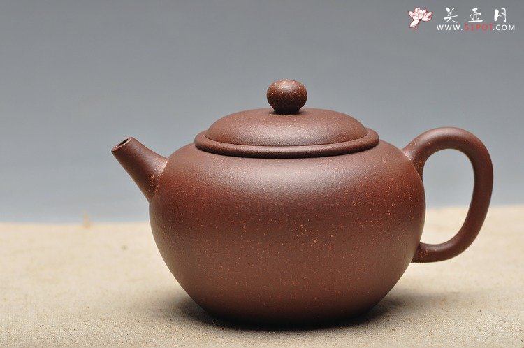 紫砂壶图片：形制古朴 饱满大气 精品亨圆  袁新强作品 - 宜兴紫砂壶网