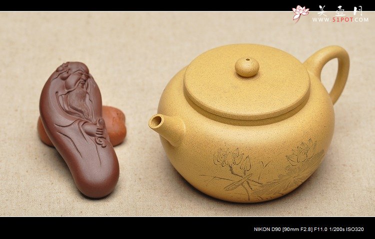 紫砂壶图片：国助工和石装饰 荷深水风阔,雨过清香发 全手古柿 - 宜兴紫砂壶网