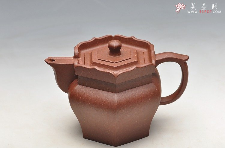 紫砂壶图片：许浒壬辰年力作 全手工僧帽 追慕顾风 细品 - 宜兴紫砂壶网