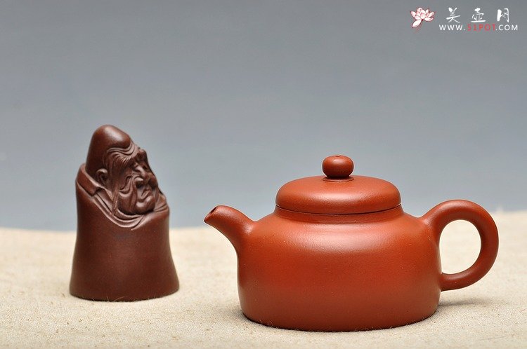 紫砂壶图片：怎一个靓字了得 逸公小品 仅1件 已出 - 宜兴紫砂壶网