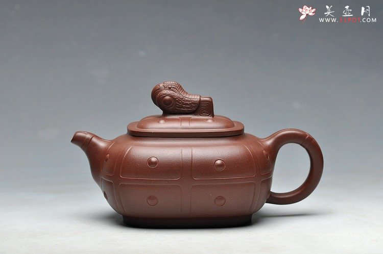 紫砂壶图片：经典代表作 盔甲 - 宜兴紫砂壶网