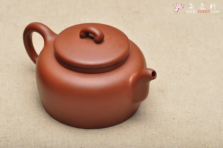 紫砂壶图片：精致典雅   全手如意平盖 - 宜兴紫砂壶网