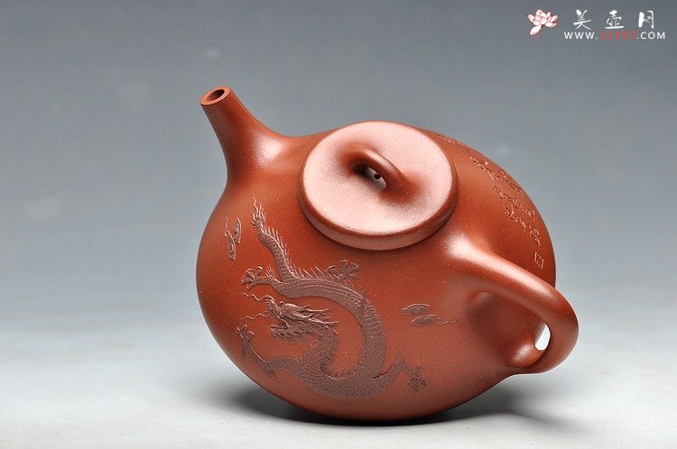 紫砂壶图片：骨肉均挺  塑龙 全手子冶石瓢 - 宜兴紫砂壶网