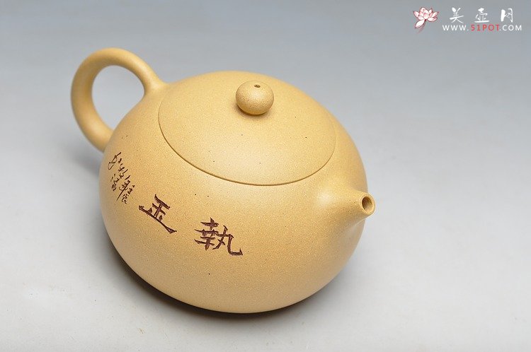 紫砂壶图片：本山绿 饱满可趣 经典西施 - 宜兴紫砂壶网