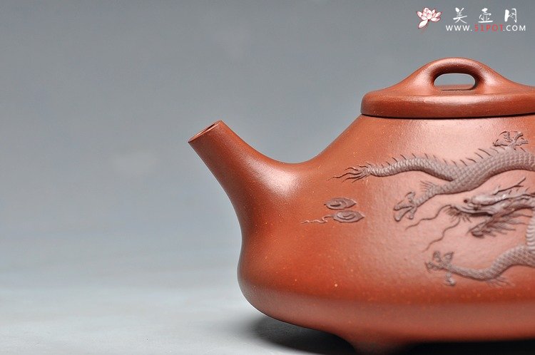 紫砂壶图片：骨肉均挺  塑龙 全手子冶石瓢 - 宜兴紫砂壶网