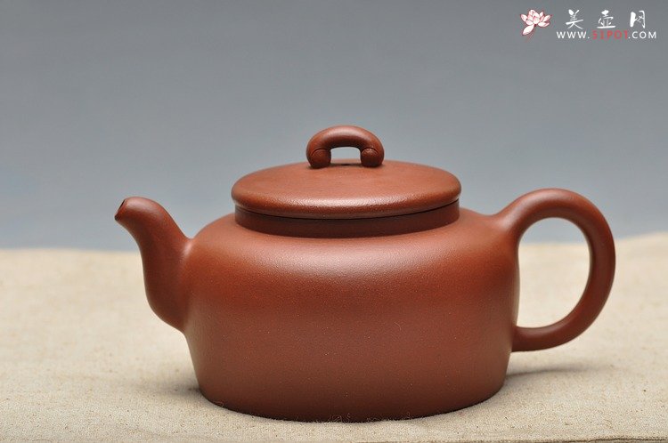 紫砂壶图片：精致典雅   全手如意平盖 - 宜兴紫砂壶网