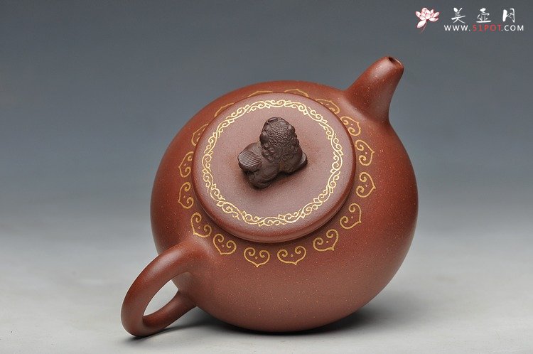 紫砂壶图片：真金装饰 自然优雅 送礼自用  如意狮韵 优质底槽青 - 宜兴紫砂壶网