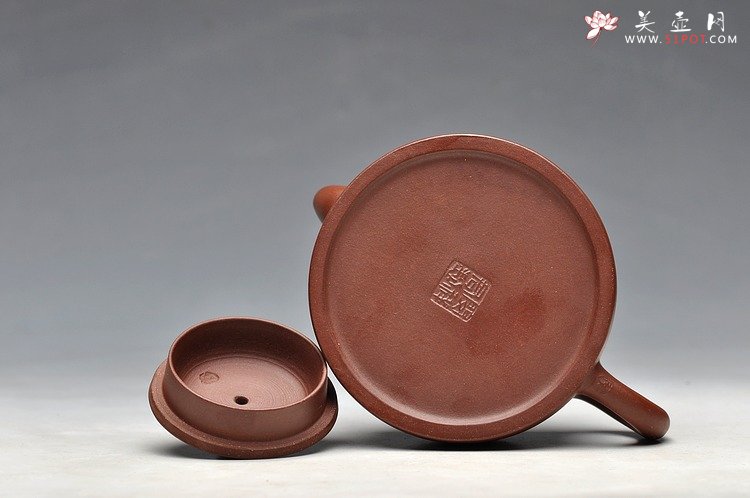 紫砂壶图片：敦厚可人 实用精品 小天际 优质老拼紫 双色绞泥 - 宜兴紫砂壶网