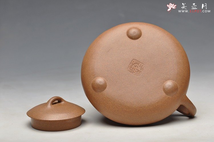 紫砂壶图片：清逸之作 经典传统 全手东坡瓢 - 宜兴紫砂壶网