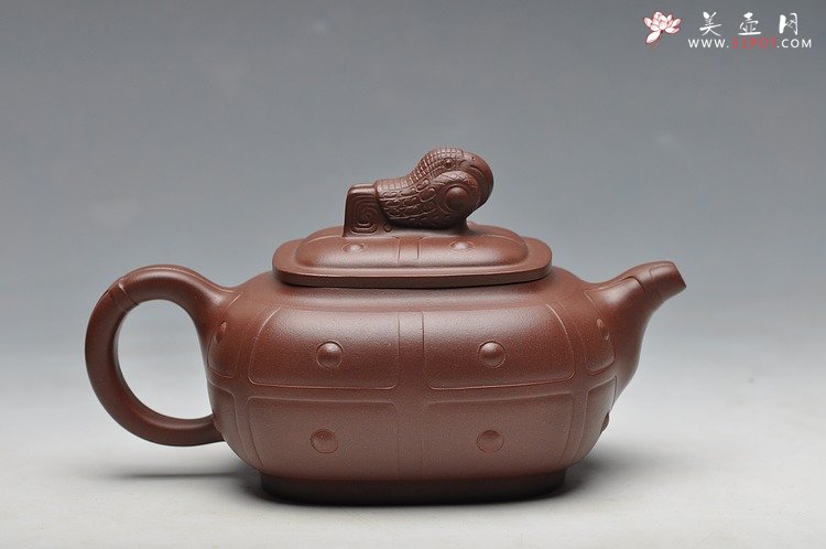 紫砂壶图片：经典代表作 盔甲 - 宜兴紫砂壶网